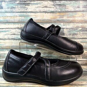 Orthofeet Mary Janes Womens 9W Black Leather Comfort Shoes Adjustable Orthotic
